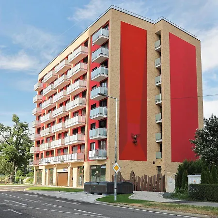 Luxury Grand By Bratislavatrip Apartmán *