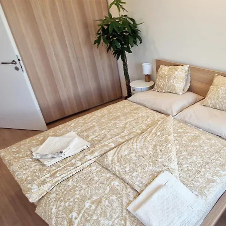 Luxury Grand By Bratislavatrip Lägenhet Bratislava