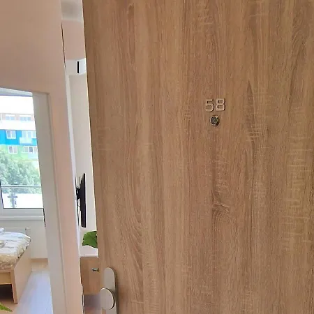 Luxury Grand By Bratislavatrip Appartement