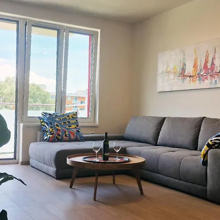 Luxury Grand By Bratislavatrip Appartement *